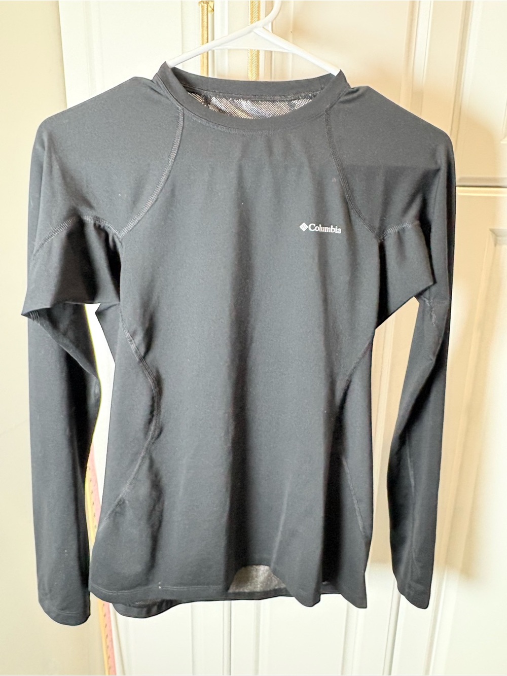 Columbia Black Women's Long-Sleeve Panted Omni- Heat thermal Performance Tee